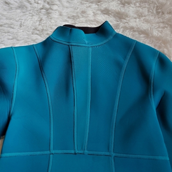 Mikoh Kailua Wetsuit - Picture 7 of 16